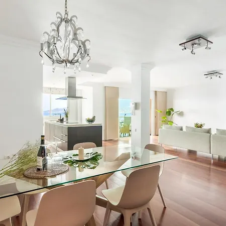 Apartment Spacious With Private Parking